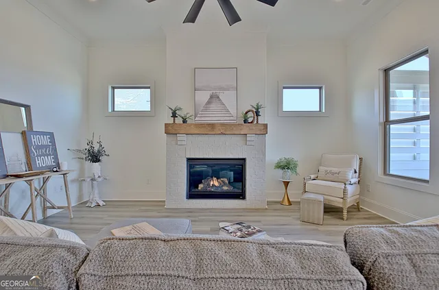 $749,900 | 45 Crest Haven, Senoia, GA 30276