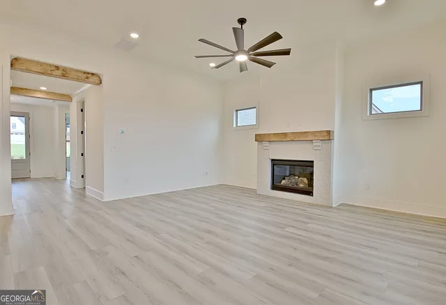 $749,900 | 45 Crest Haven, Senoia, GA 30276