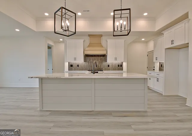 $749,900 | 45 Crest Haven, Senoia, GA 30276