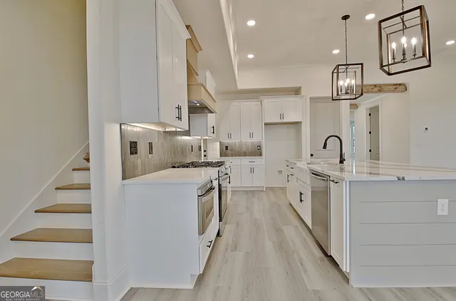 $749,900 | 45 Crest Haven, Senoia, GA 30276