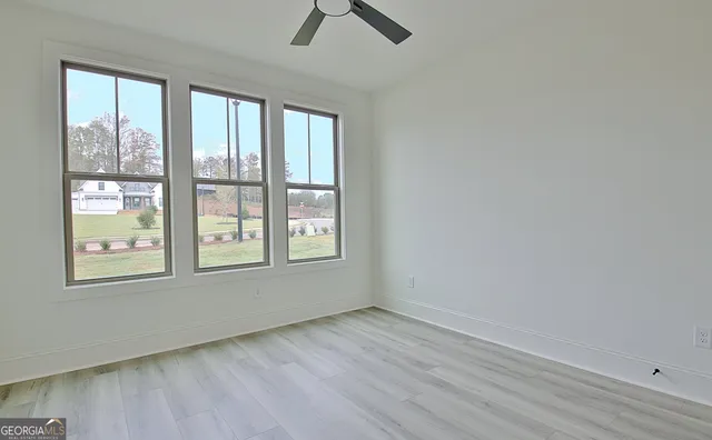 $749,900 | 45 Crest Haven, Senoia, GA 30276