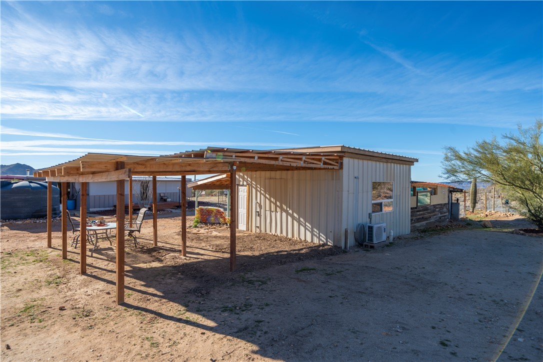 10887 Duncan Road Yucca, AZ 86438 - Photo 5 of 43 Out Buildings