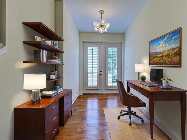 a view of a yard with palm tree