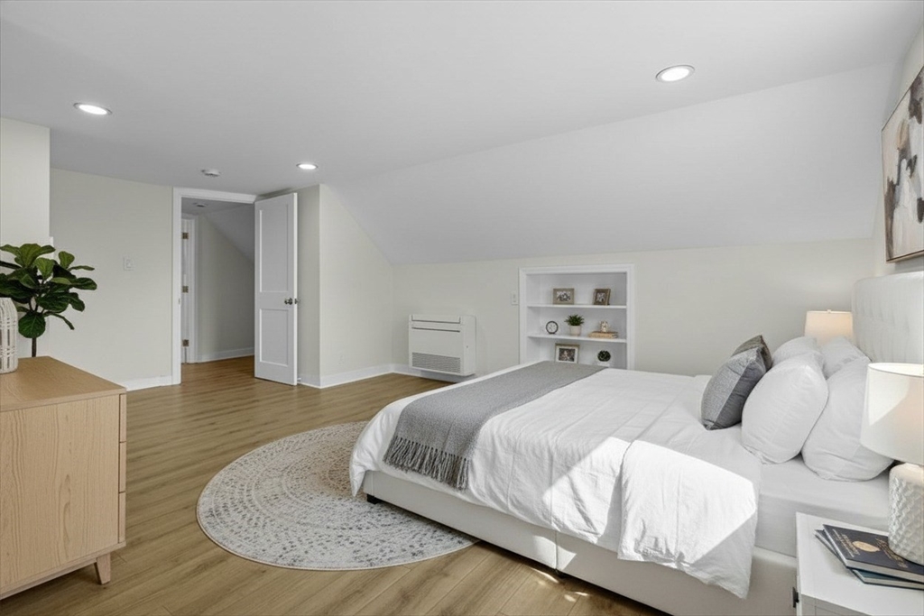 9 Crestway Road Boston, MA 02128 - Photo 13 of 29