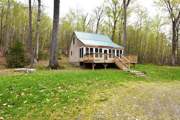 $355,000 | 106 Shady Lane, Newport, ME 04953