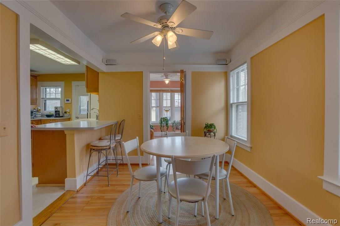 1622 Crooks Road Royal Oak, MI 48067 - Photo 15 of 47 Breakfast Room