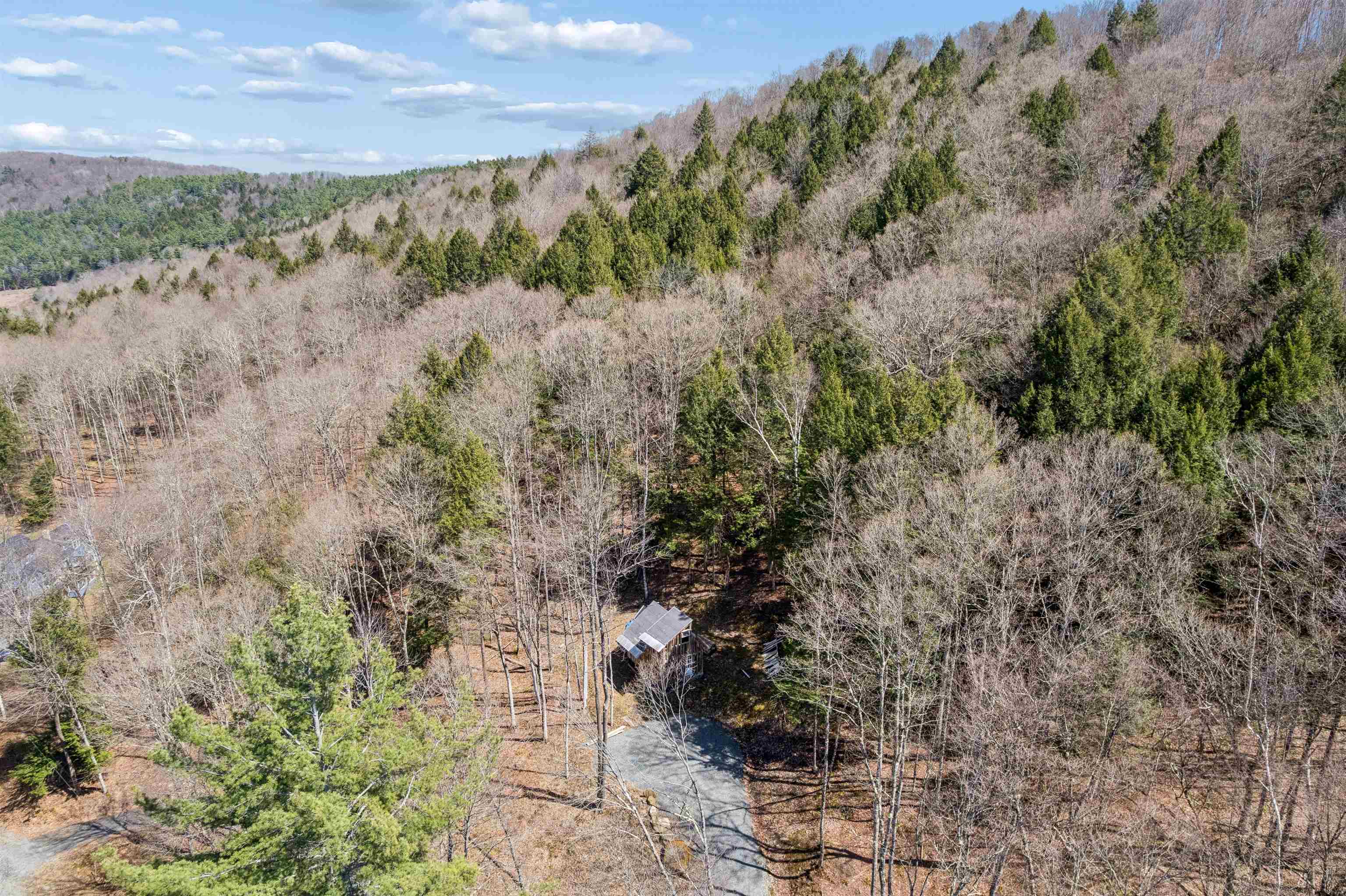 167 Leons Lane Sharon, VT 05068 - Photo 10 of 23