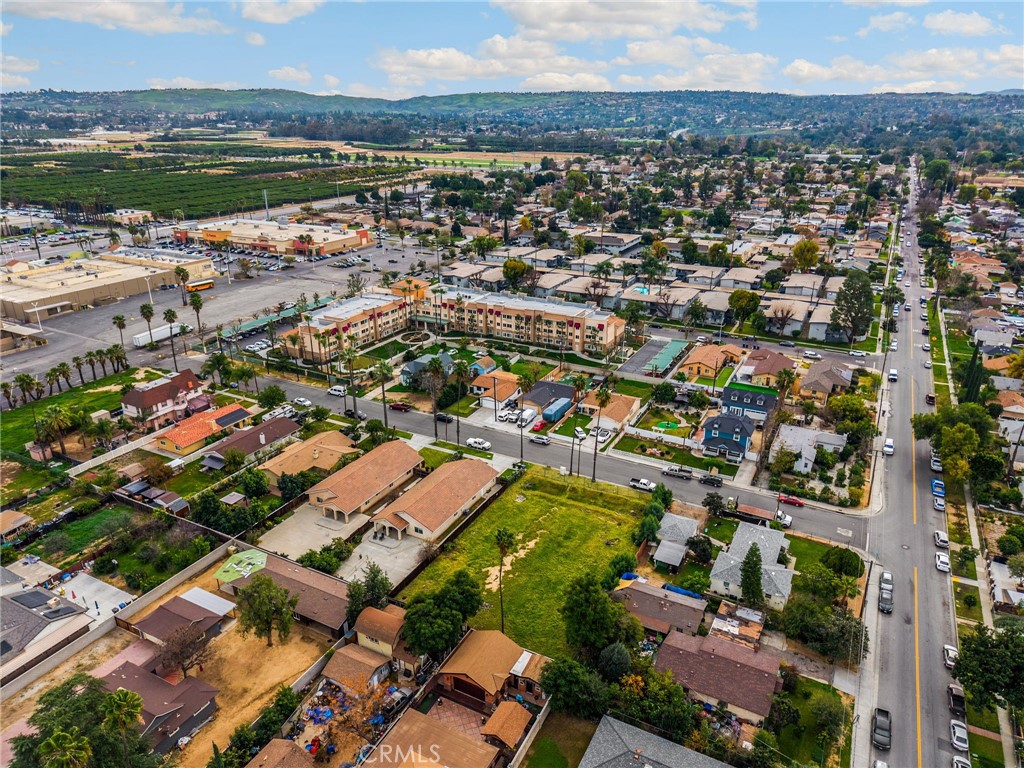 1879 10th Riverside, CA 92507 - Photo 33 of 44