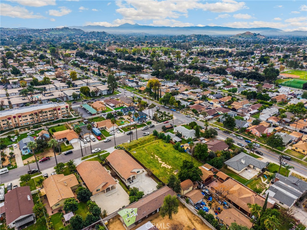 1879 10th Riverside, CA 92507 - Photo 36 of 44