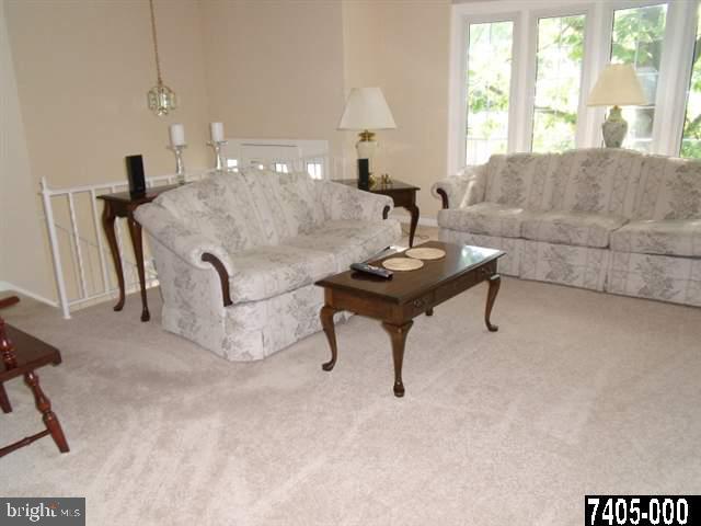 2745 Cambridge Road York, PA 17402 - Photo 4 of 17 Gallery Image 4