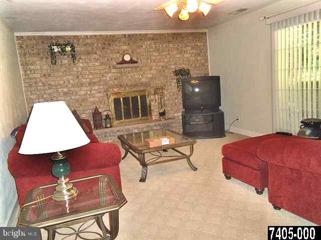 2745 Cambridge Road York, PA 17402 - Photo 9 of 17 Gallery Image 9