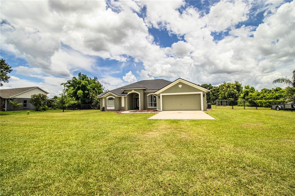 3730 Ralston Road Plant City, FL 33566 - Photo 1 of 45 Gallery Image 1