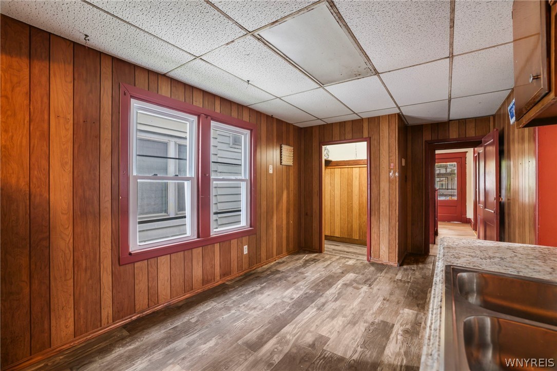 253 Benzinger Street Buffalo, NY 14206 - Photo 16 of 34