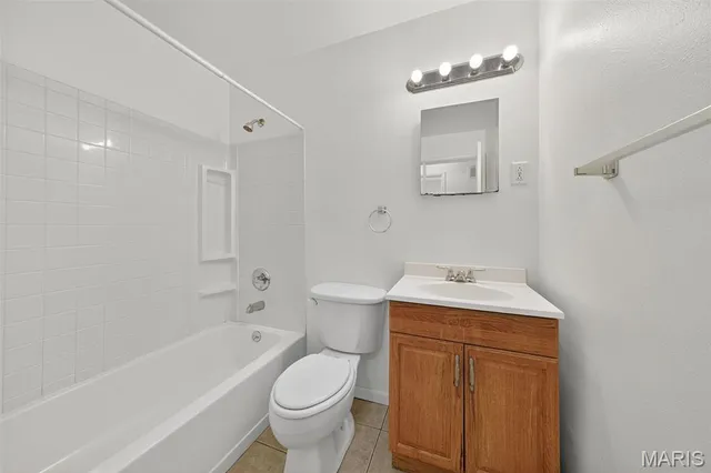 $230,000 | 3291 Bristol Hall Drive, Bridgeton, MO 63044