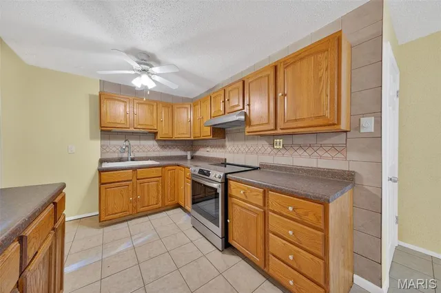 $230,000 | 3291 Bristol Hall Drive, Bridgeton, MO 63044