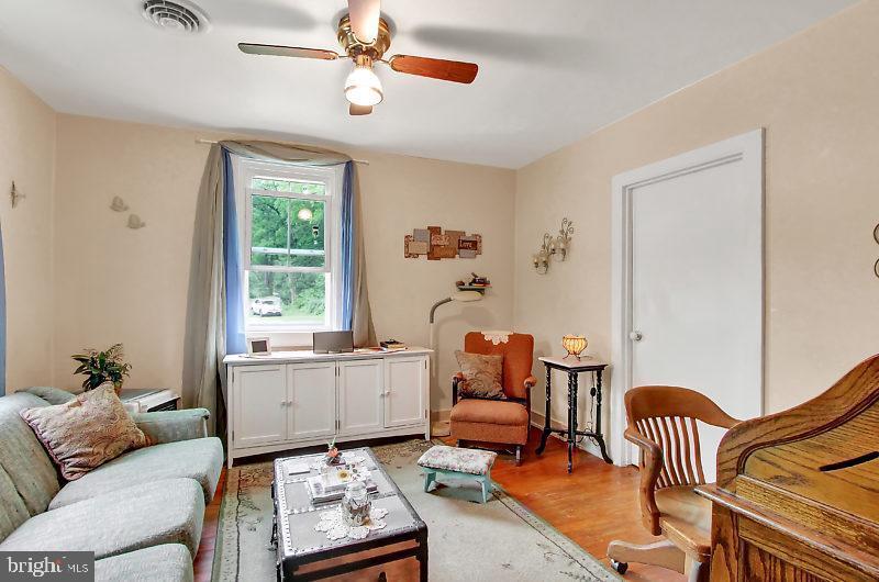 4011 Cherry Run Road Seven Valleys, PA 17360 - Photo 7 of 15