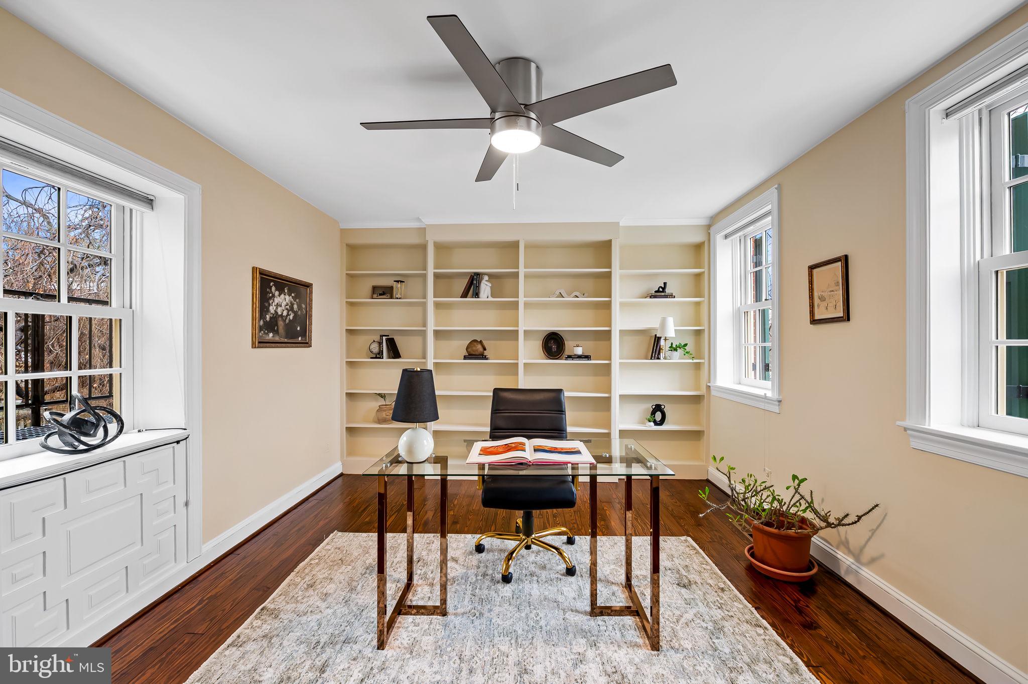 137 West Lee Street Baltimore, MD 21201 - Photo 30 of 74 Office/Den