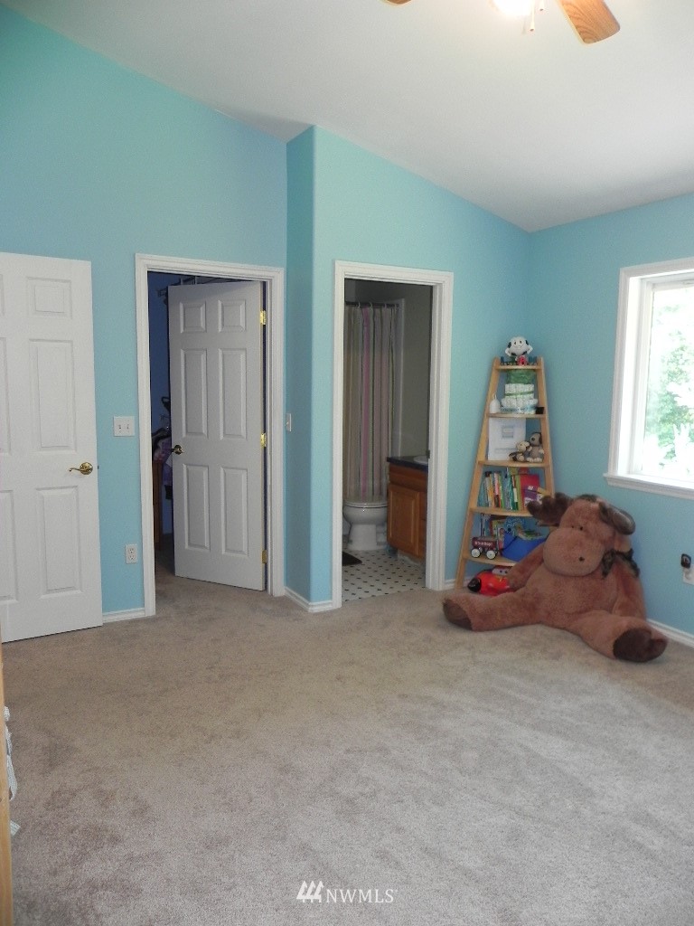 8718 Grandview Road Arlington, WA 98223 - Photo 16 of 20 Gallery Image 16