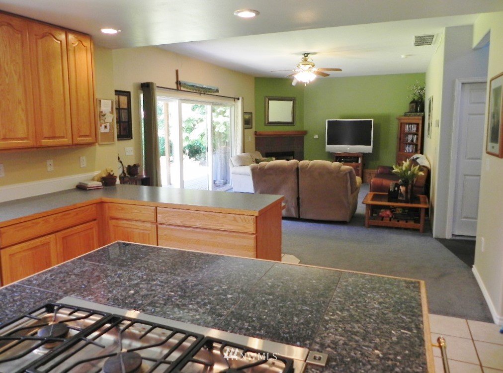 8718 Grandview Road Arlington, WA 98223 - Photo 4 of 20 Gallery Image 4