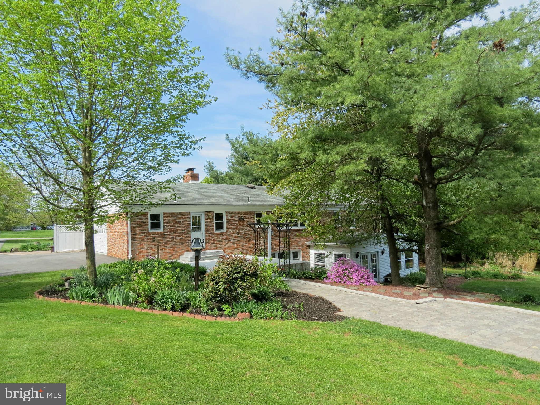 2353 Braddock Road Mount Airy, MD 21771 - Photo 26 of 30 Exterior (Rear)