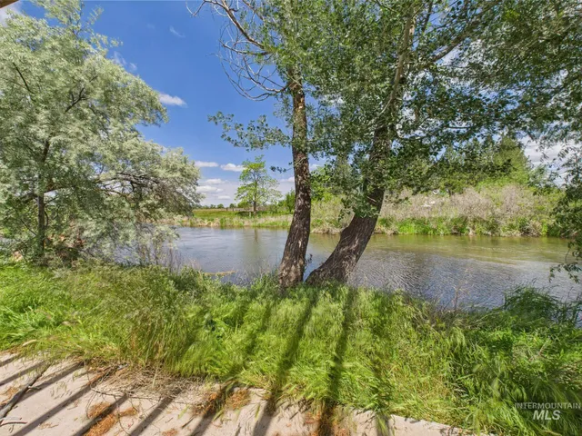 $895,000 | 1334 Morehouse Road, Emmett, ID 83617