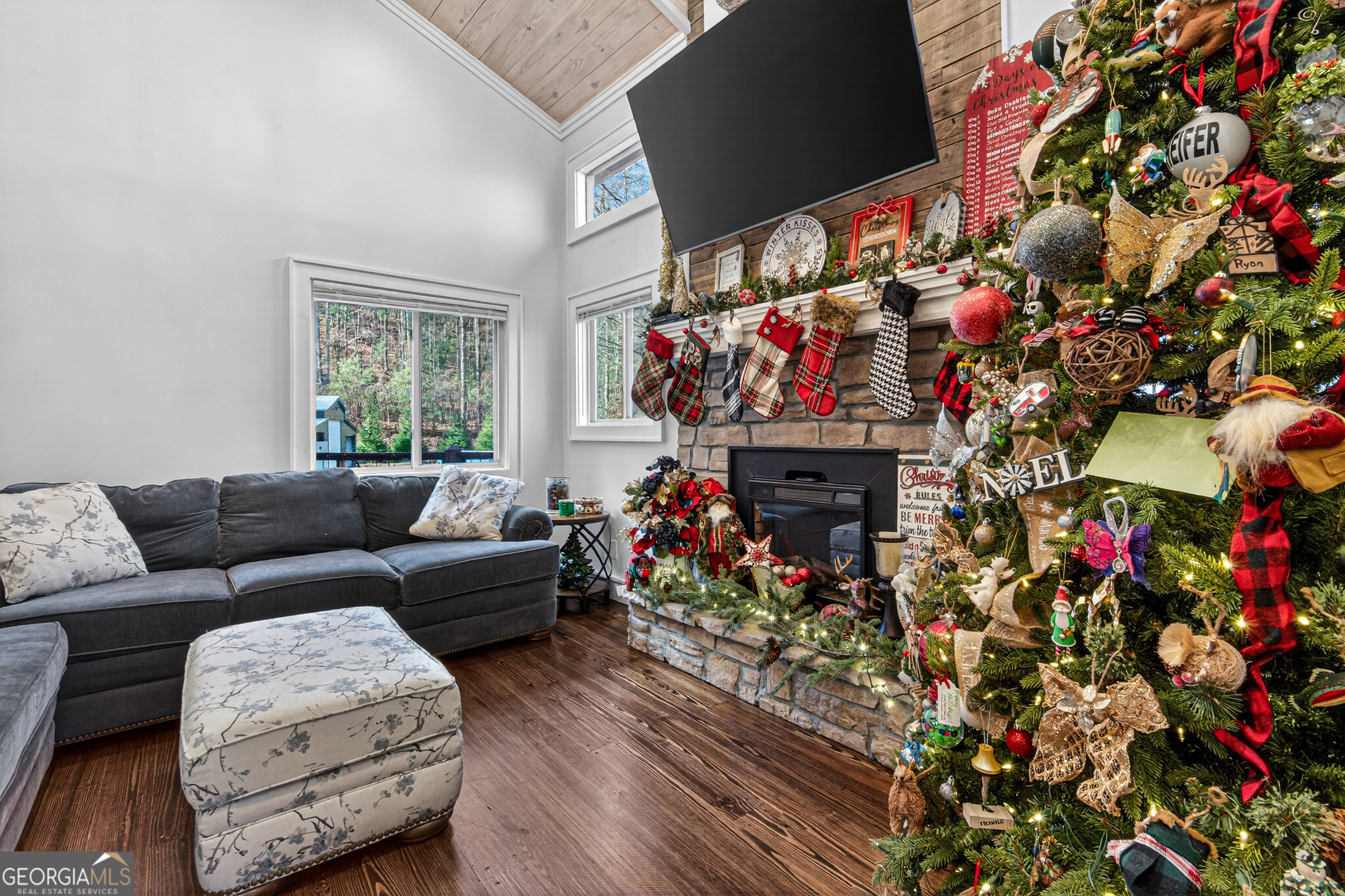 327 Polly Gap Road Clayton, GA 30525 - Photo 6 of 52