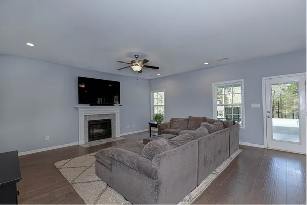 $510,000 | 183 Abberly Lane, Ellerslie, GA 31807