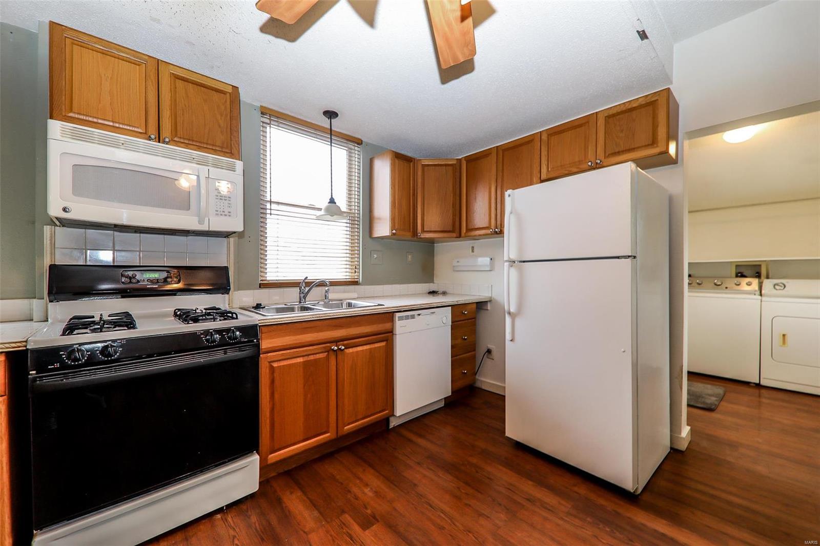 106 South Washington Street Troy, IL 62294 - Photo 3 of 20