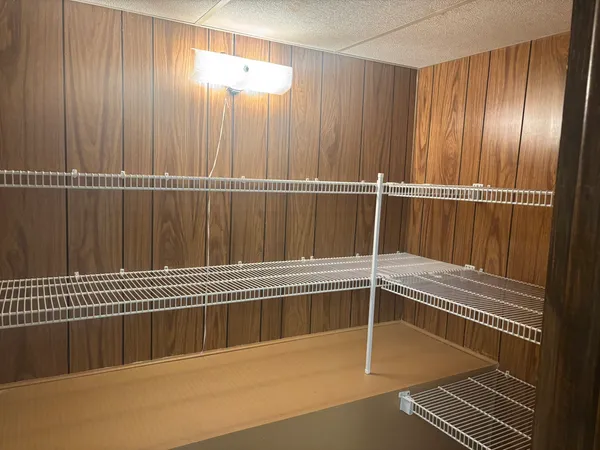 $179,900 | 320 North Main Street, Roanoke, IL 61561