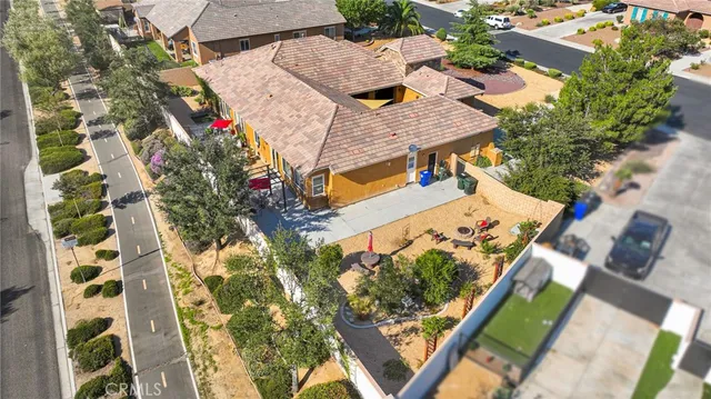 $675,000 | 12916 Hyperion Lane, Apple Valley, CA 92308