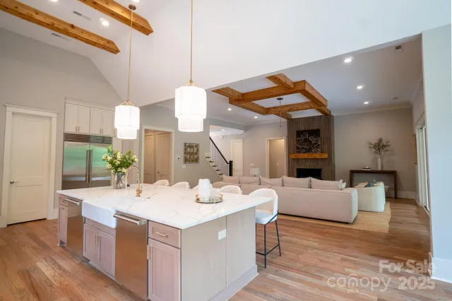 $2,499,000 | 724 Ideal Way, Charlotte, NC 28203