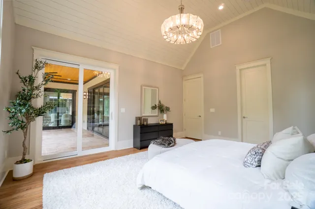 $2,499,000 | 724 Ideal Way, Charlotte, NC 28203