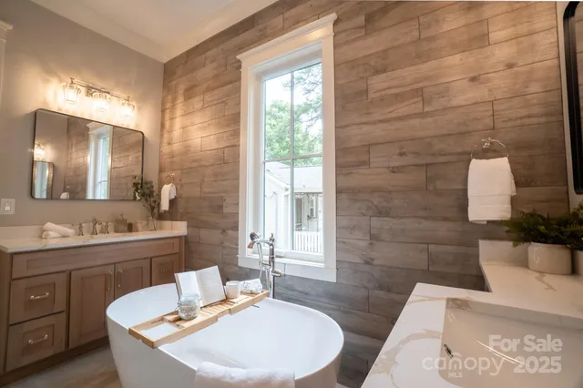 $2,499,000 | 724 Ideal Way, Charlotte, NC 28203