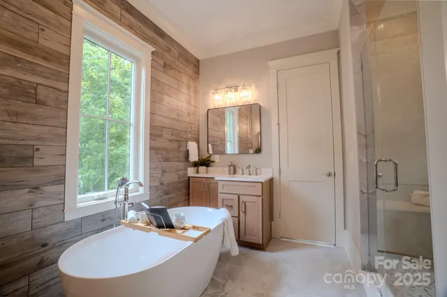 $2,499,000 | 724 Ideal Way, Charlotte, NC 28203