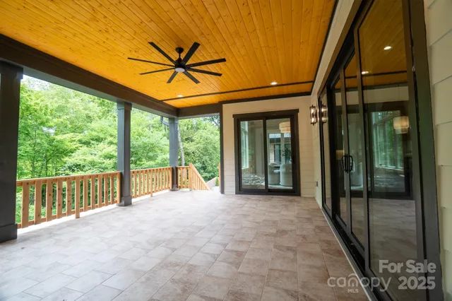 $2,499,000 | 724 Ideal Way, Charlotte, NC 28203