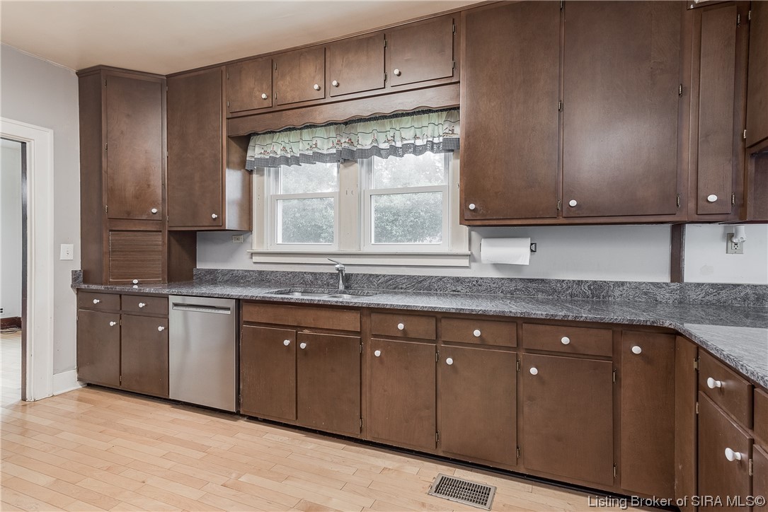 2908 South Vienna Road Scottsburg, IN 47170 - Photo 30 of 39