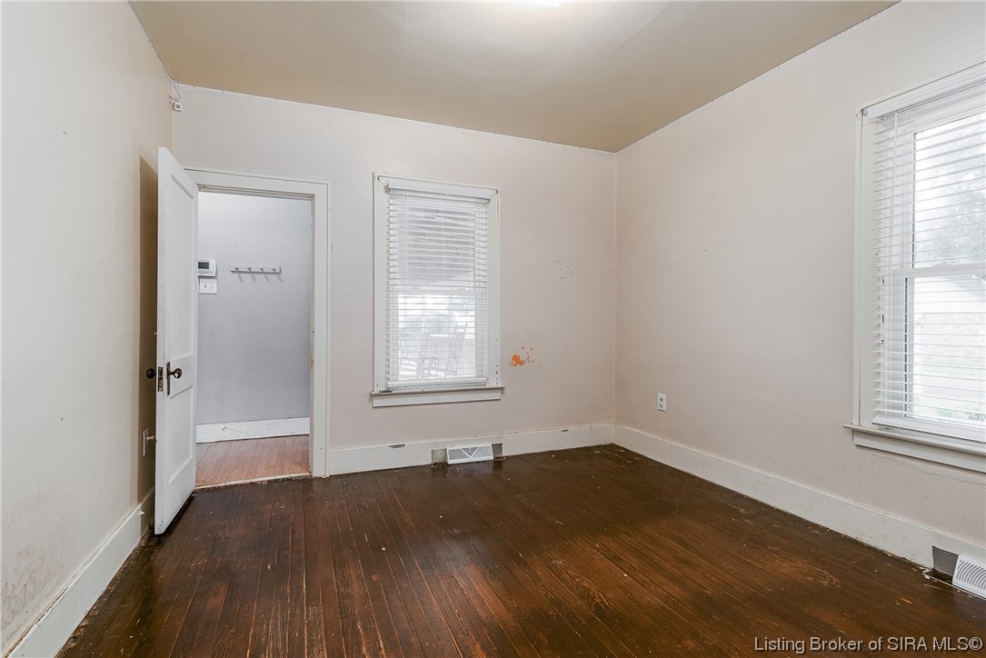 2908 South Vienna Road Scottsburg, IN 47170 - Photo 36 of 39