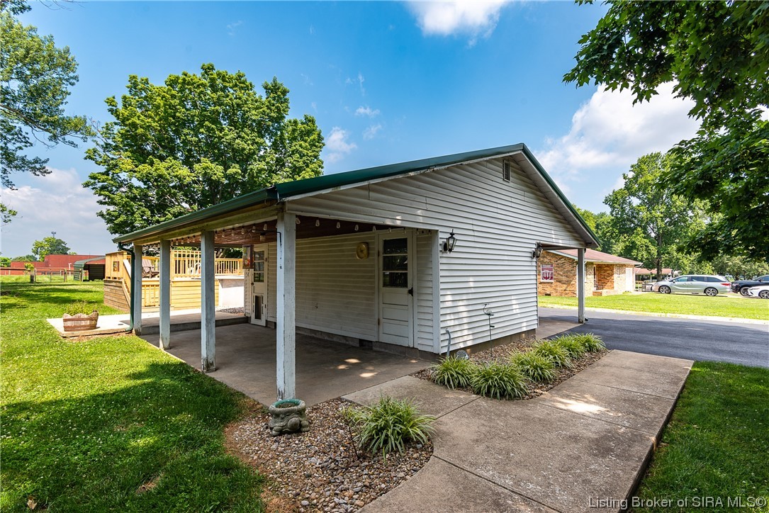 2908 South Vienna Road Scottsburg, IN 47170 - Photo 10 of 39