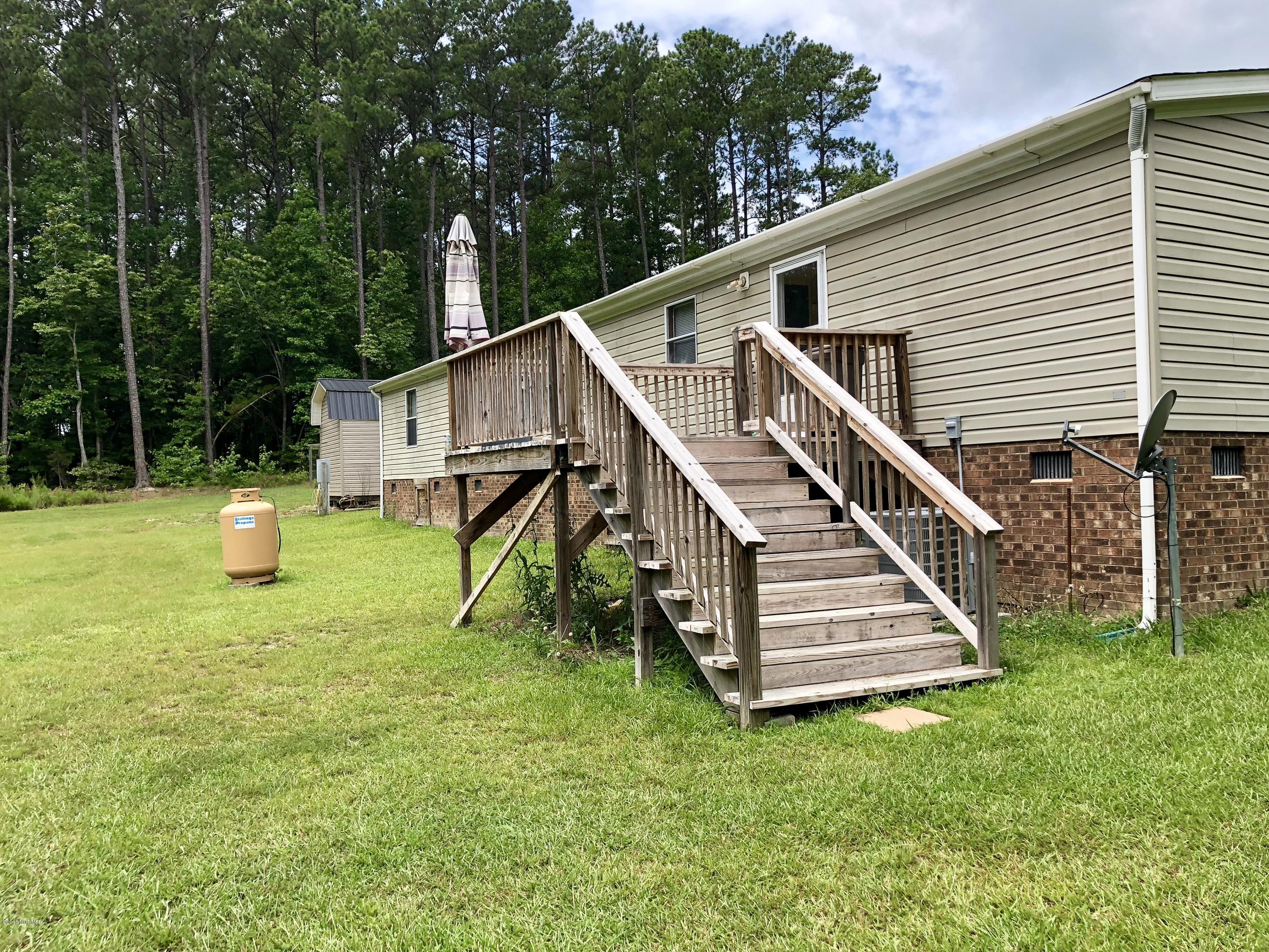 9315 Edwards Road Castalia, NC 27816 - Photo 14 of 16 Deck