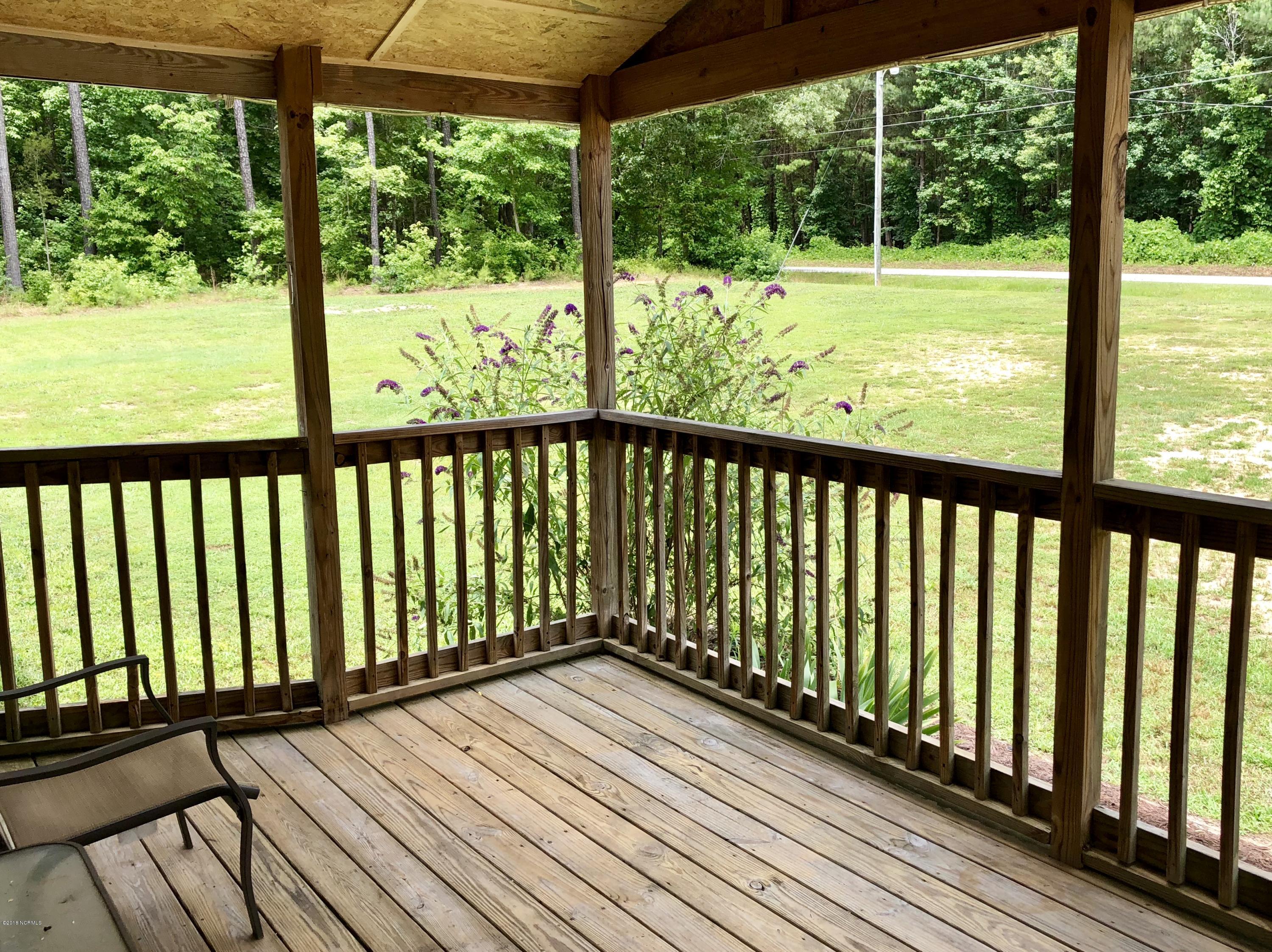 9315 Edwards Road Castalia, NC 27816 - Photo 4 of 16 Front porch