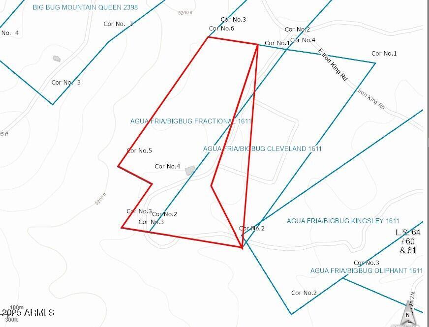9955 East Iron King Road Mayer, AZ 86333 - Photo 38 of 41 a view of a room with a dry white house