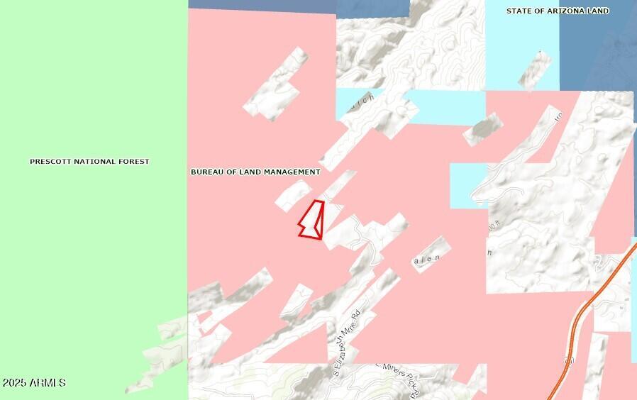 9955 East Iron King Road Mayer, AZ 86333 - Photo 39 of 41 a bathroom with a sink and a mirror