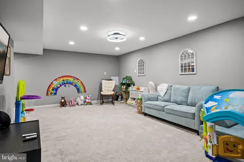 $379,000 | 6101 Baltimore Drive, Marlton, NJ 08053