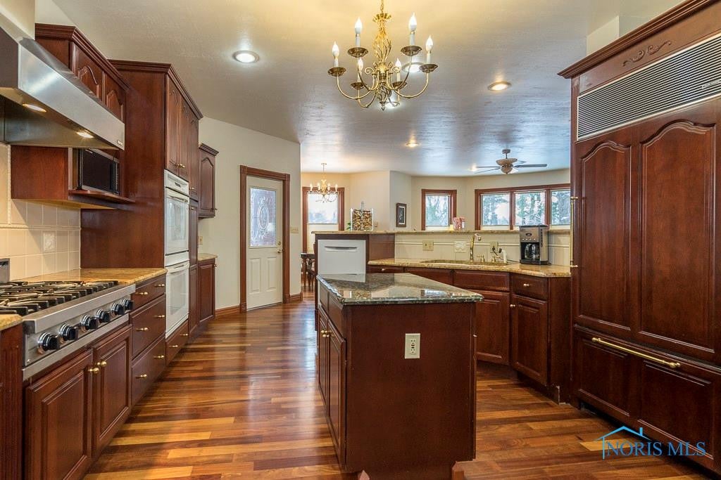 2016 Richards Road Toledo, OH 43607 - Photo 11 of 20 Gallery Image 11
