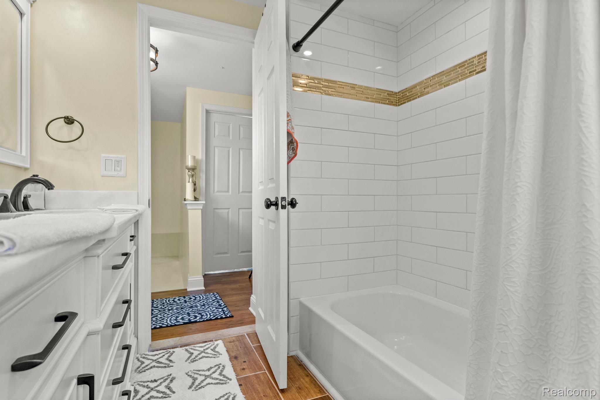 43968 Brandywyne Road Canton, MI 48187 - Photo 34 of 59 Gallery Image 34