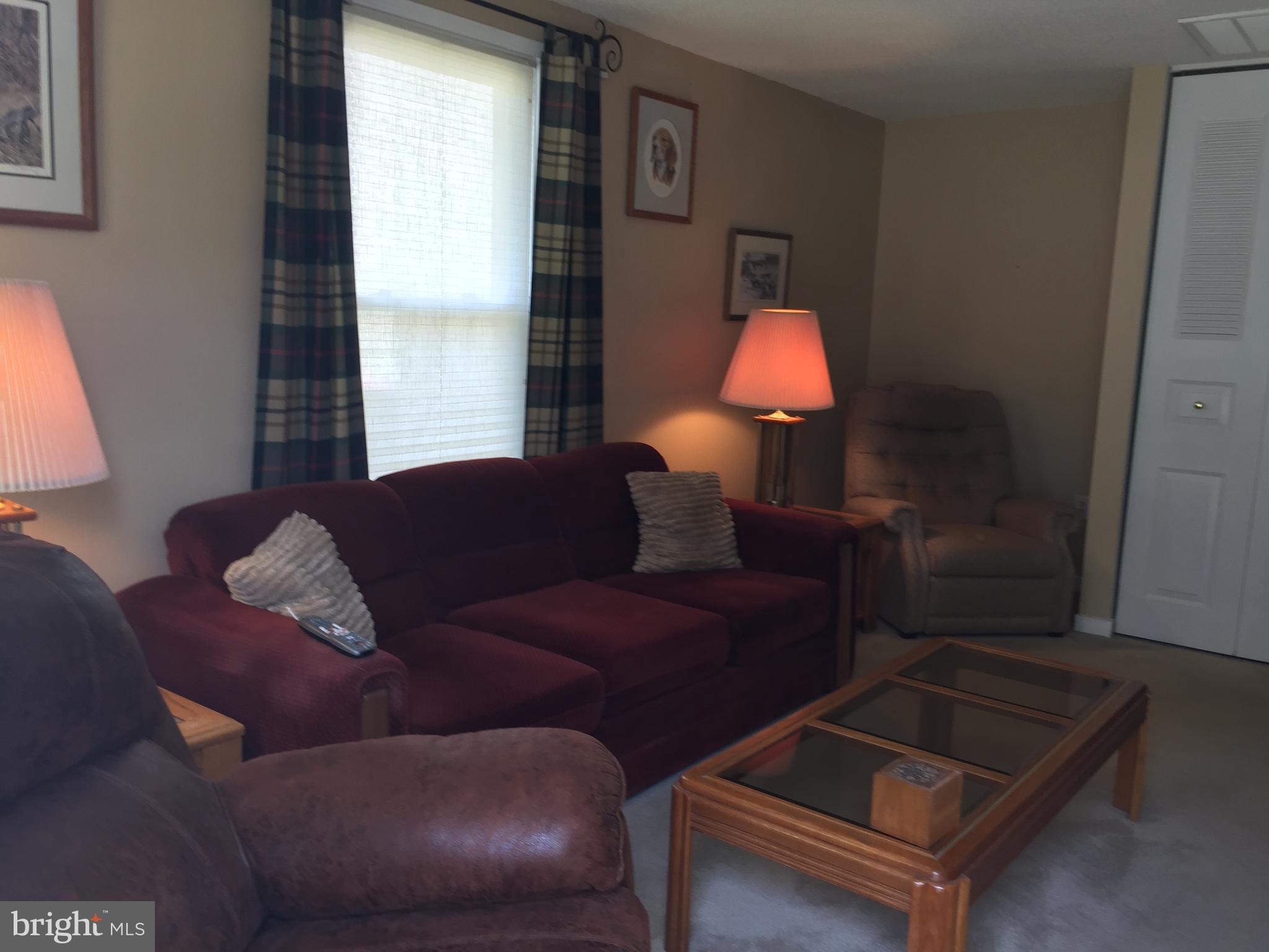 310 Ridge Avenue Glendora, NJ 08029 - Photo 3 of 17 Family room