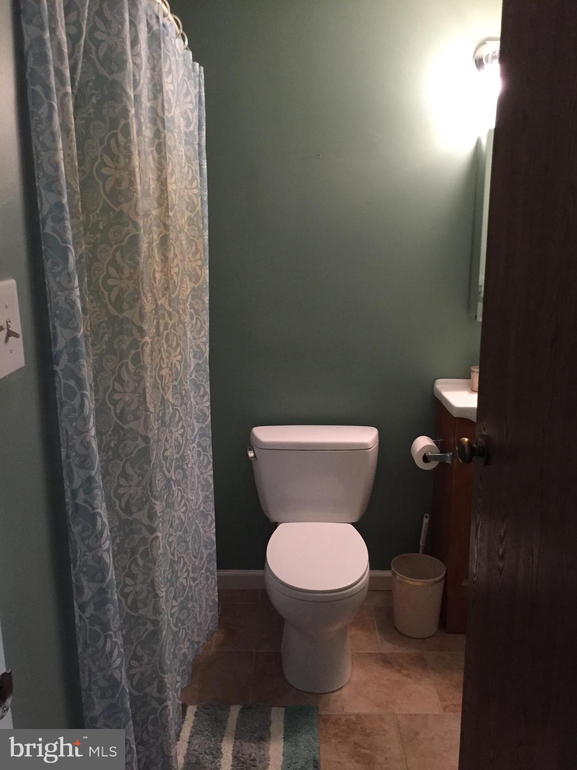 310 Ridge Avenue Glendora, NJ 08029 - Photo 9 of 17 Bathroom