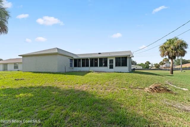 $1,800 | 1768 Wake Forest Road Northwest, Palm Bay, FL 32907