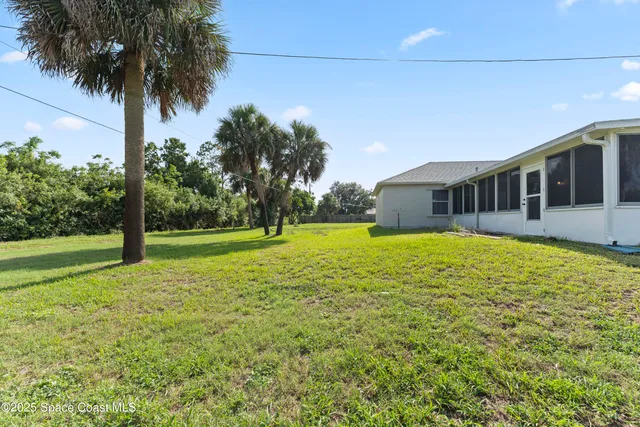 $1,800 | 1768 Wake Forest Road Northwest, Palm Bay, FL 32907