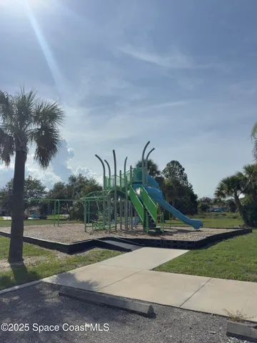 $1,800 | 1768 Wake Forest Road Northwest, Palm Bay, FL 32907